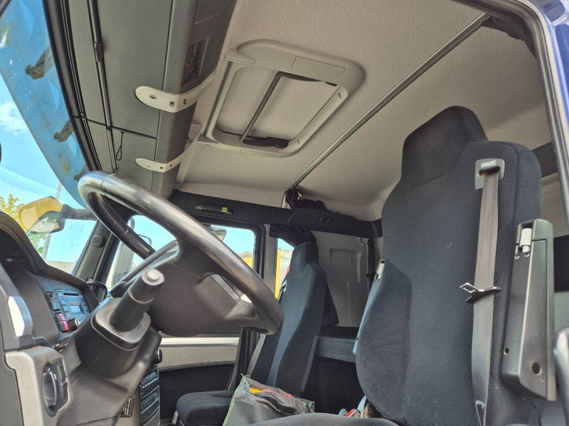 Leasing de MAN TGM.TGS 26.290 / 6x2/4 // 6 seats // Lift MAN TGM.TGS 26.290 / 6x2/4 // 6 seats // Lift: foto 12