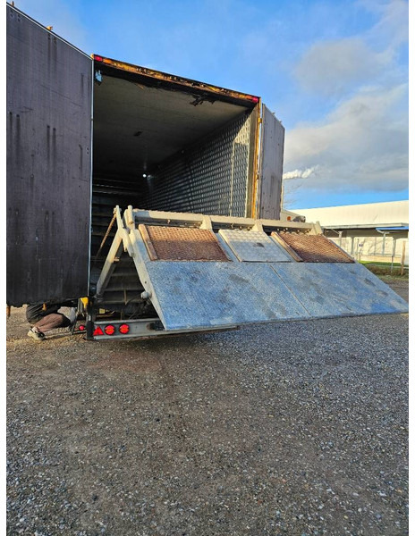 Montracon Racing// machinetrailer // Living area - Semirremolque góndola rebajadas: foto 1 Montracon Racing// machinetrailer // Living area - Semirremolque góndola rebajadas: foto 1