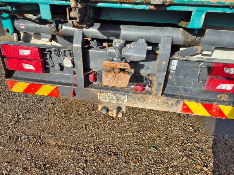 Camión grúa Scania G 490 8x2/6 // HMF 2620 K-5 // Pendellad: foto 16