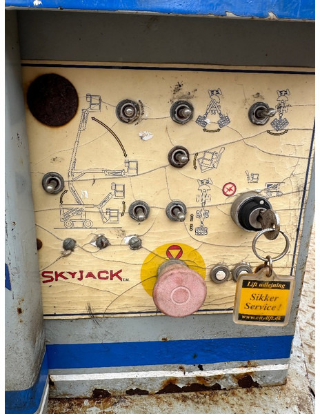 Skyjack SJKB 40 C // 12 meter lift - Plataforma articulada: foto 3 Skyjack SJKB 40 C // 12 meter lift - Plataforma articulada: foto 3