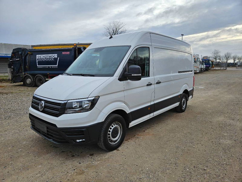 Volkswagen Crafter 35 // 4 motion // AUT // 5 Doors - Furgón: foto 1 Volkswagen Crafter 35 // 4 motion // AUT // 5 Doors - Furgón: foto 1