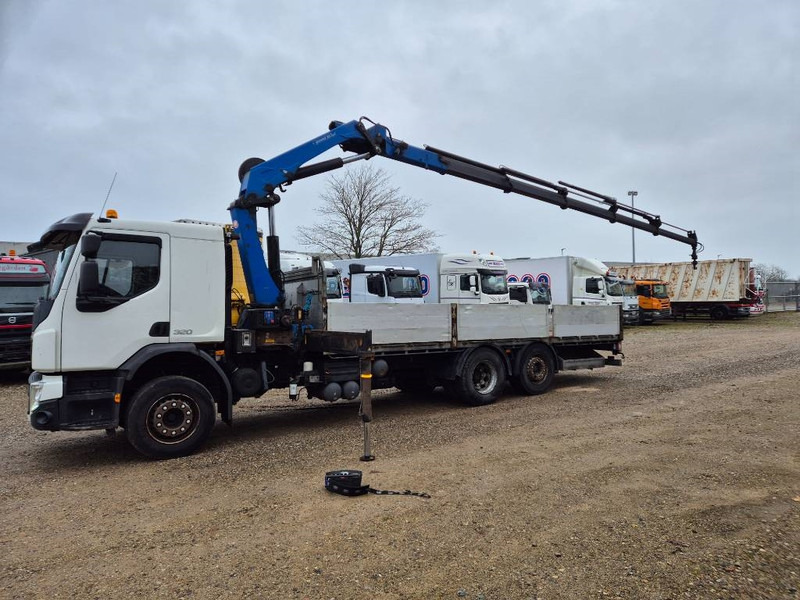 Volvo FE320 6x2/4 // HMF2120 K5 // - Camión grúa: foto 2 Volvo FE320 6x2/4 // HMF2120 K5 // - Camión grúa: foto 2