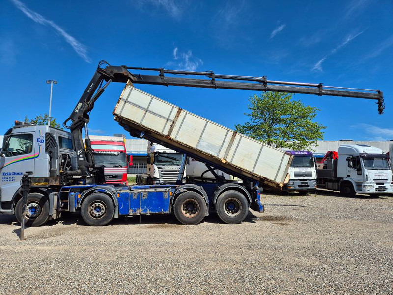 Volvo FH 460 8x2/4 //Hiab 166 E-4// 3 way tip - Camión grúa: foto 2 Volvo FH 460 8x2/4 //Hiab 166 E-4// 3 way tip - Camión grúa: foto 2
