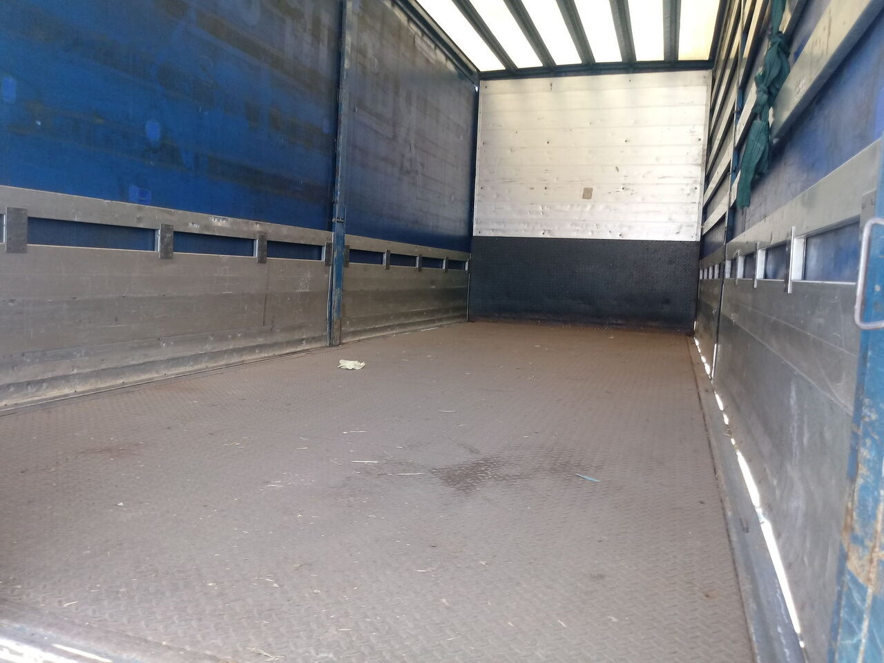 Camión caja cerrada Volvo FL6.250: foto 10