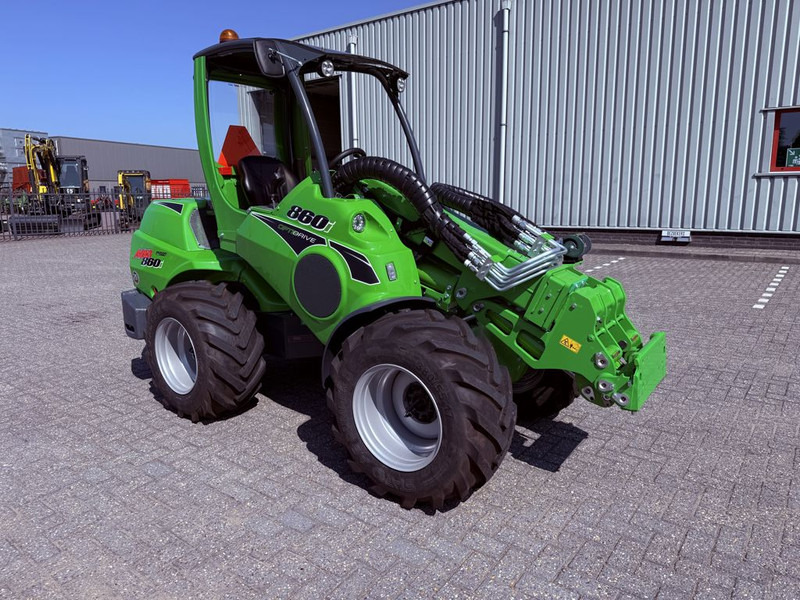 Avant 860i TDL + 1900kg 3.5 mtr 30km/h - Cargadora de ruedas: foto 3 Avant 860i TDL + 1900kg 3.5 mtr 30km/h - Cargadora de ruedas: foto 3
