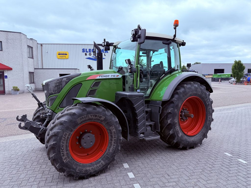 Fendt 716 Vario Power - Tractor: foto 1 Fendt 716 Vario Power - Tractor: foto 1