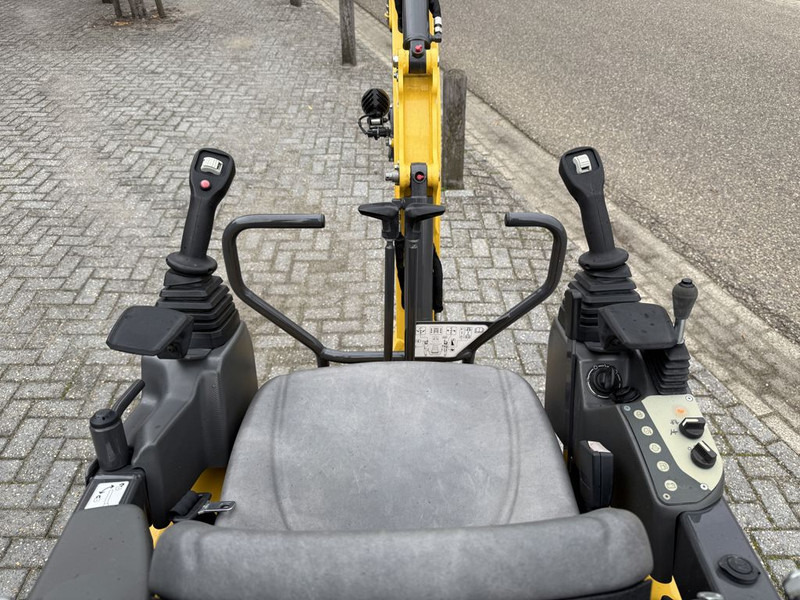 New Holland E14D Minigraver Nieuw (Overjarig) - Miniexcavadora: foto 5 New Holland E14D Minigraver Nieuw (Overjarig) - Miniexcavadora: foto 5