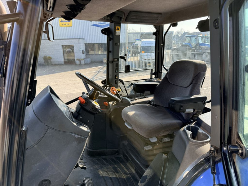New Holland TM120 Range Command Fronthef + PTO - Tractor: foto 5 New Holland TM120 Range Command Fronthef + PTO - Tractor: foto 5