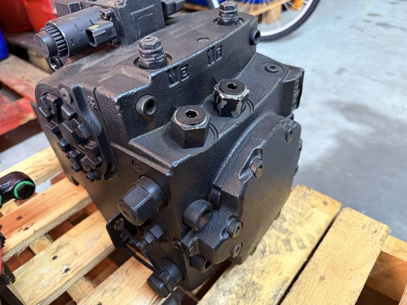 Sauer Danfoss H1P147R Piston Pump 83005011 - Piezas de recambio para Maquinaria de construcción: foto 3 Sauer Danfoss H1P147R Piston Pump 83005011 - Piezas de recambio para Maquinaria de construcción: foto 3