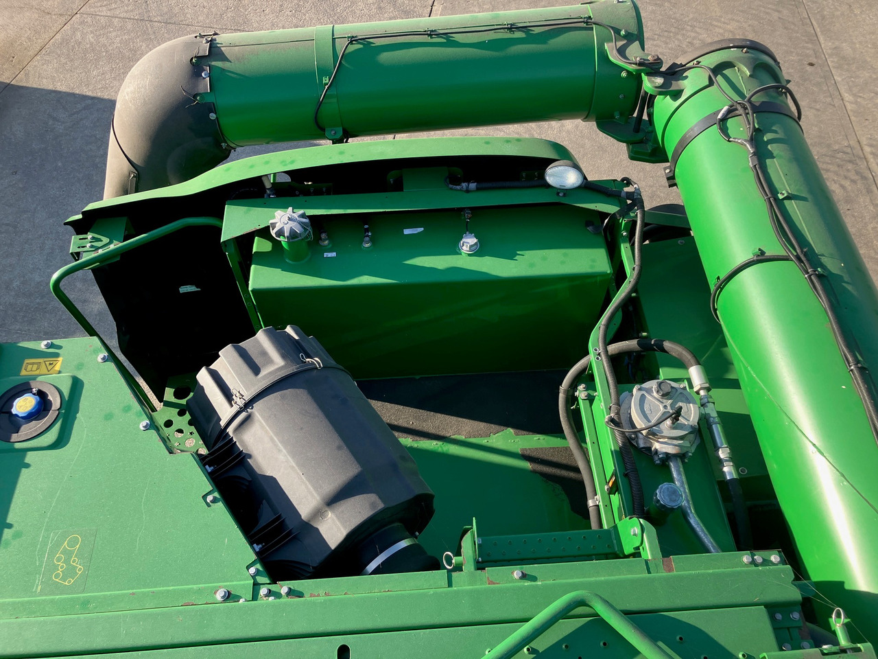Cosechadora de granos JOHN DEERE S685 TM: foto 8