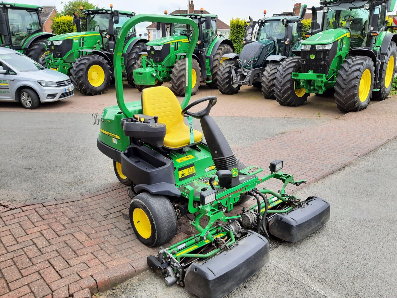 John Deere 2500E Greens triple mower - Cortacésped: foto 2 John Deere 2500E Greens triple mower - Cortacésped: foto 2