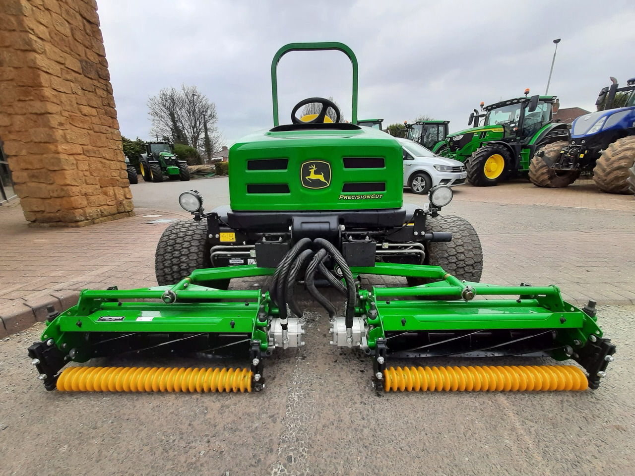 John Deere 2653B utility triple mower - Cortacésped: foto 4 John Deere 2653B utility triple mower - Cortacésped: foto 4