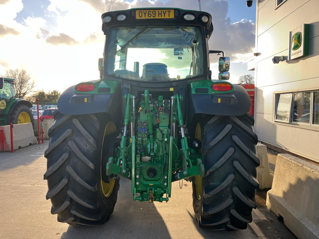 John Deere 6155R - Tractor: foto 4 John Deere 6155R - Tractor: foto 4
