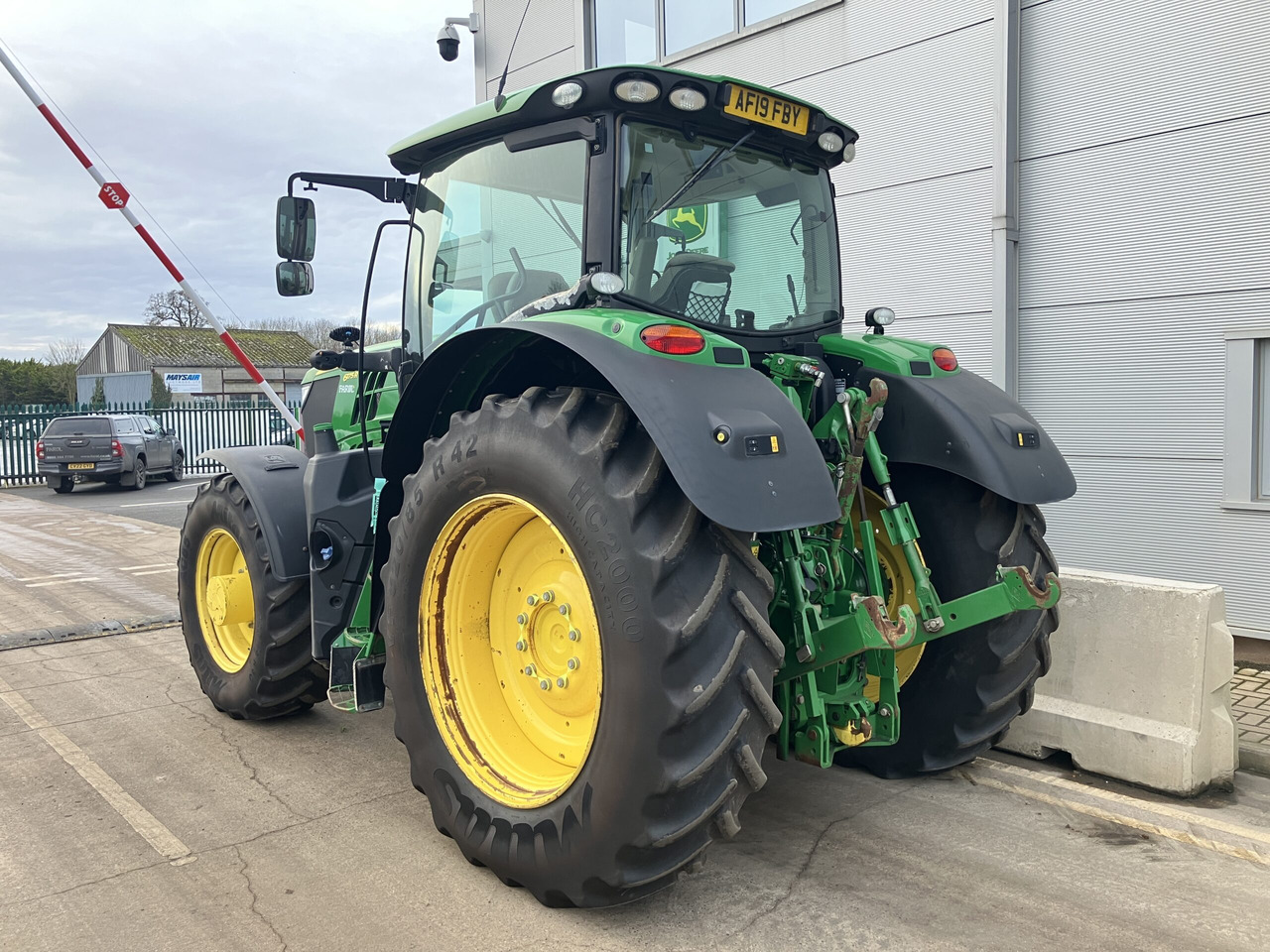 John Deere 6175R - Tractor: foto 3 John Deere 6175R - Tractor: foto 3