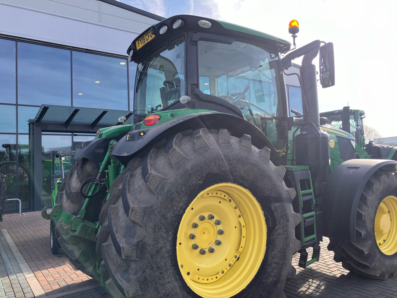 John Deere 6250R - Tractor: foto 3 John Deere 6250R - Tractor: foto 3