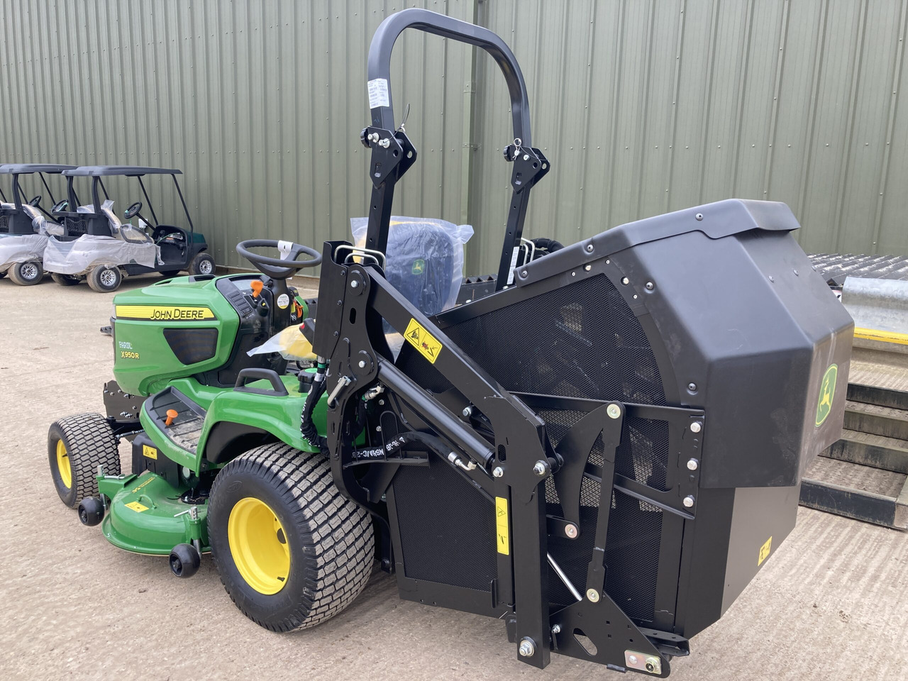 John Deere X950R ride on cut and collect mower - Cortacésped: foto 3 John Deere X950R ride on cut and collect mower - Cortacésped: foto 3