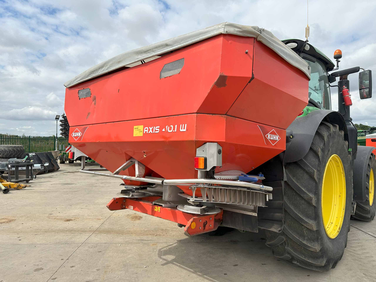 Kuhn Axis 40.1W - Esparcidor de fertilizantes: foto 5 Kuhn Axis 40.1W - Esparcidor de fertilizantes: foto 5