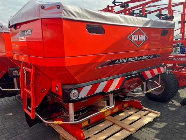 Kuhn Axis 40.2 M EMC V8 - Esparcidor de fertilizantes: foto 1 Kuhn Axis 40.2 M EMC V8 - Esparcidor de fertilizantes: foto 1