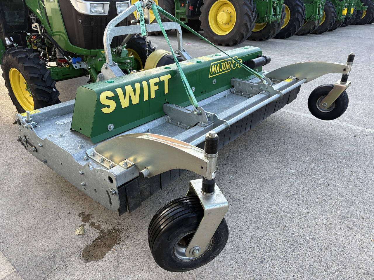 Major front Mounted Roller Mower MJ71-240F - Cortacésped: foto 5 Major front Mounted Roller Mower MJ71-240F - Cortacésped: foto 5