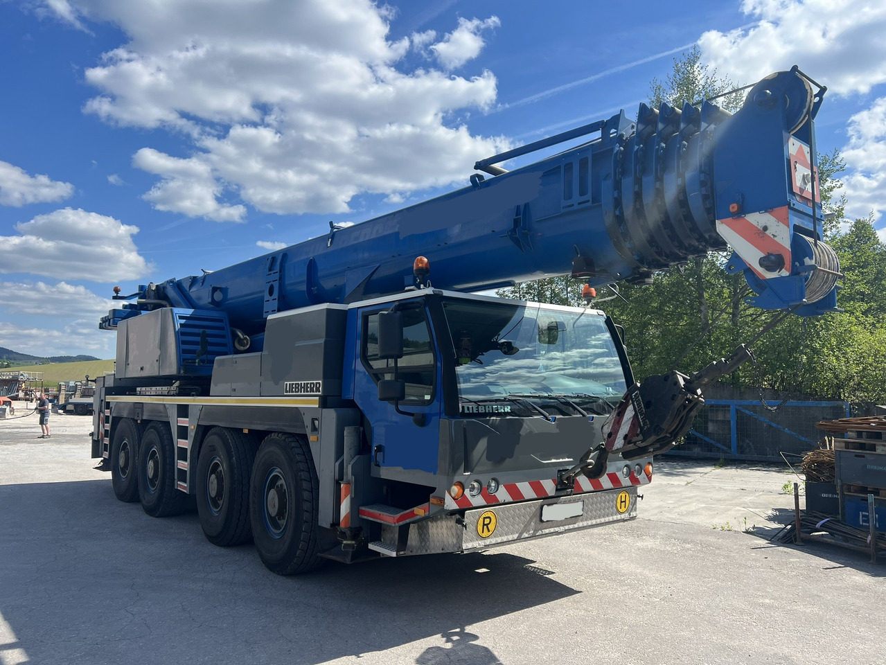 LIEBHERR LTM 1090 - Grúa todo terreno: foto 1 LIEBHERR LTM 1090 - Grúa todo terreno: foto 1