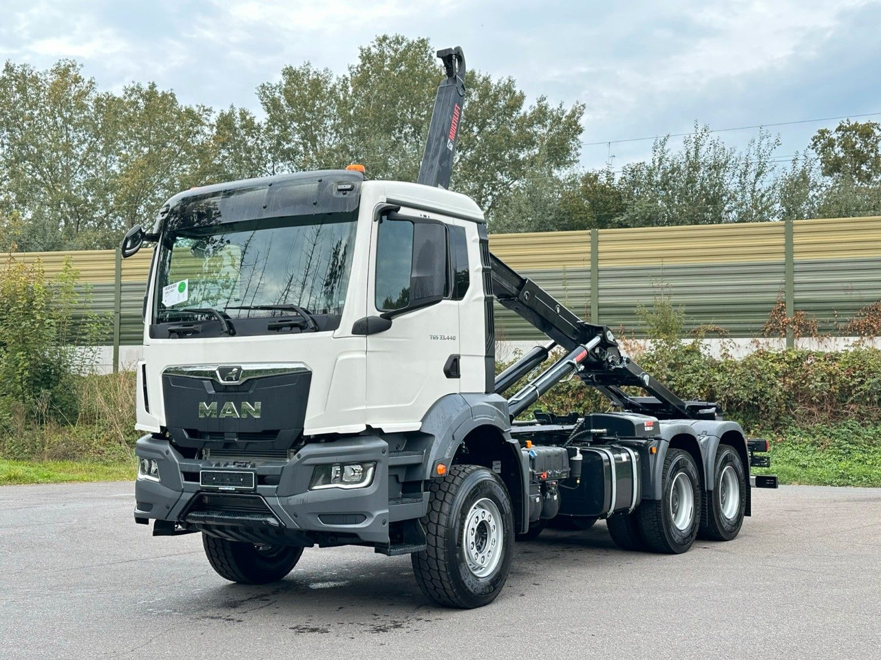 MAN TGS 33.440 6x4 Euro6e MultiLift 21S59 - Camión multibasculante, Camión grúa: foto 2 MAN TGS 33.440 6x4 Euro6e MultiLift 21S59 - Camión multibasculante, Camión grúa: foto 2