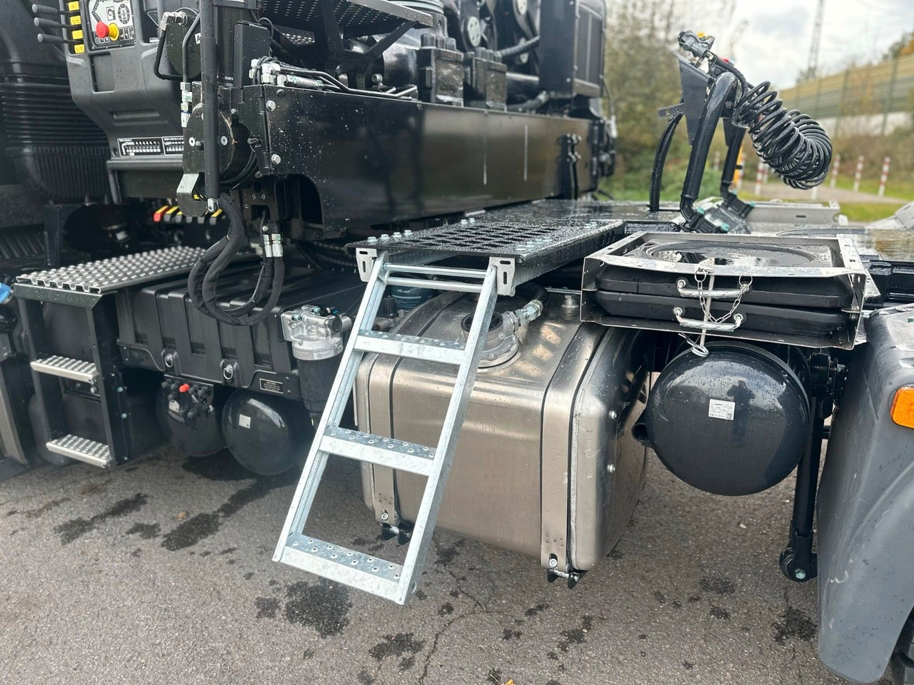 Leasing de  MAN TGX 26.580 6x4 Kran Hiab 302-6 + Jib-4 MAN TGX 26.580 6x4 Kran Hiab 302-6 + Jib-4: foto 21