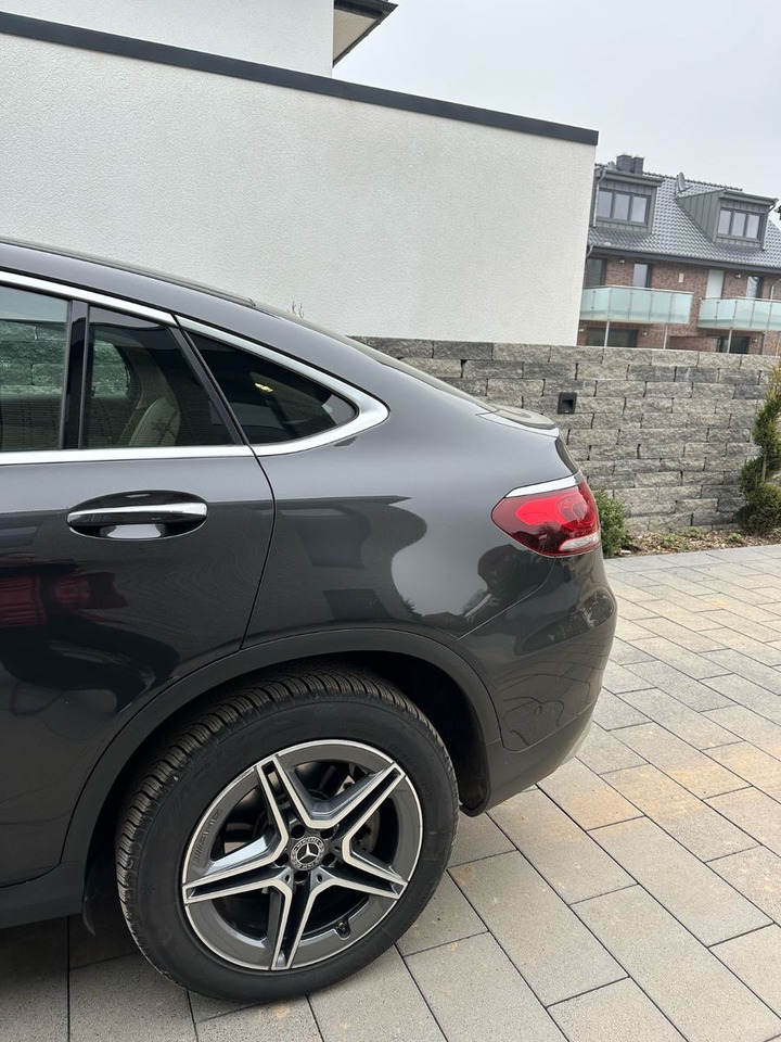 Mercedes-Benz GLC 300 GLC -Klasse Coupe GLC 300 e 4Matic - SUV/ Todoterreno: foto 4 Mercedes-Benz GLC 300 GLC -Klasse Coupe GLC 300 e 4Matic - SUV/ Todoterreno: foto 4