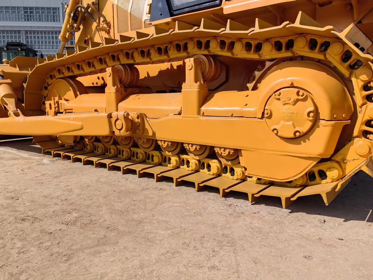 CATERPILLAR D6G2 - Bulldozer: foto 2 CATERPILLAR D6G2 - Bulldozer: foto 2