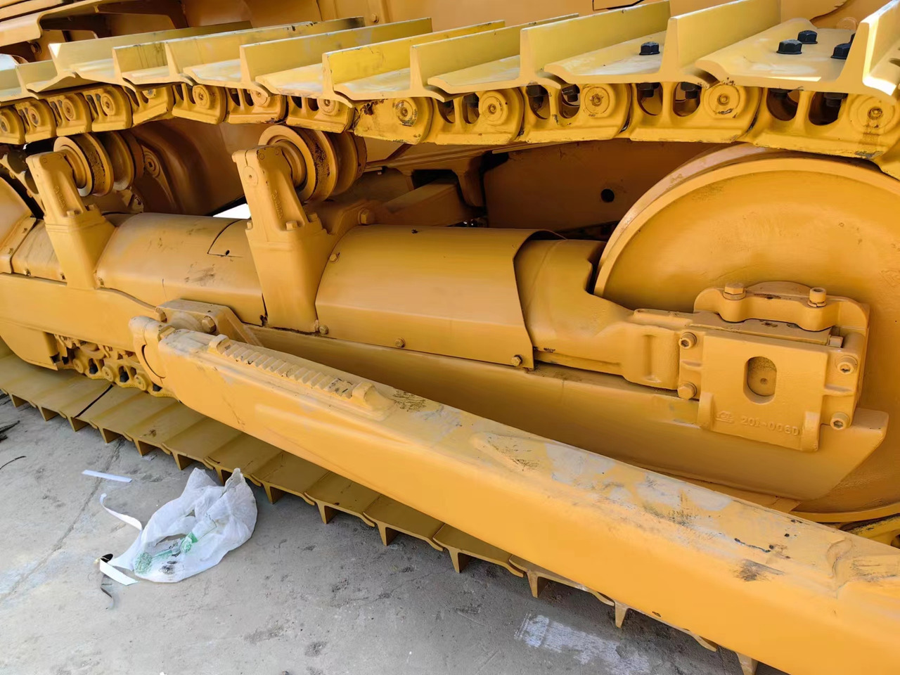 CATERPILLAR D6G2 - Bulldozer: foto 1 CATERPILLAR D6G2 - Bulldozer: foto 1