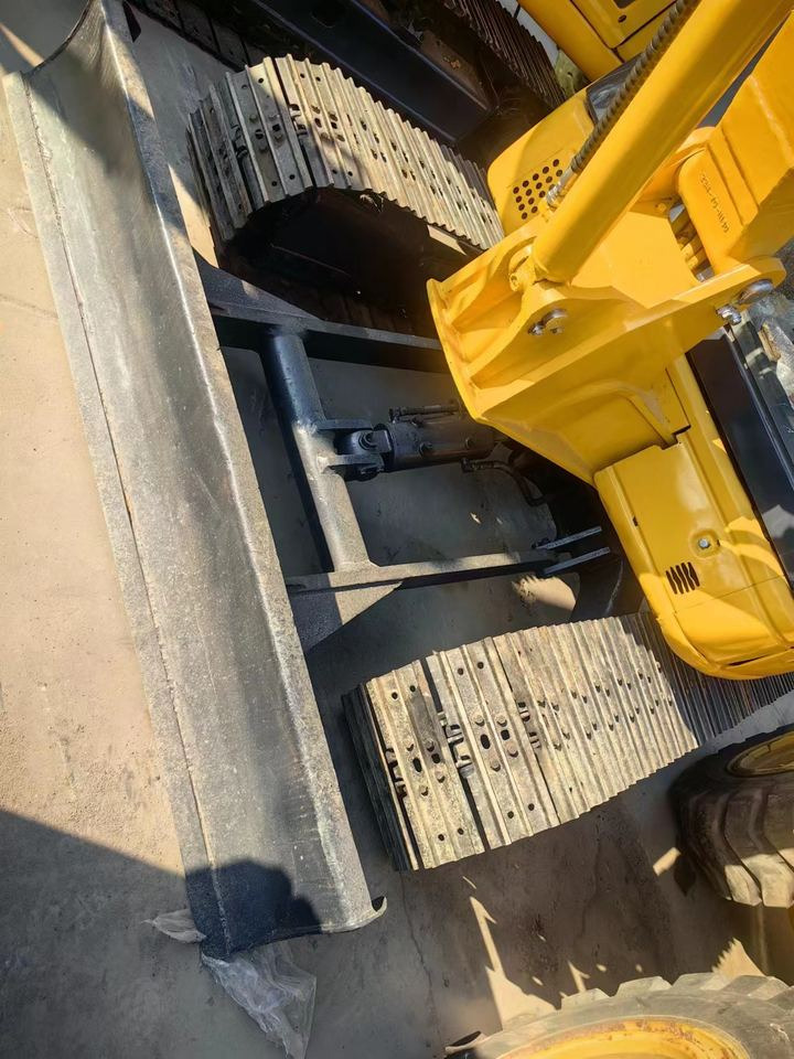 High Quality 5.5 Ton Used Mini Komatsu PC 55MR Earth-Moving Small Machinery Pc55mr Pc55 PC 50 in Stock - Miniexcavadora: foto 5 High Quality 5.5 Ton Used Mini Komatsu PC 55MR Earth-Moving Small Machinery Pc55mr Pc55 PC 50 in Stock - Miniexcavadora: foto 5