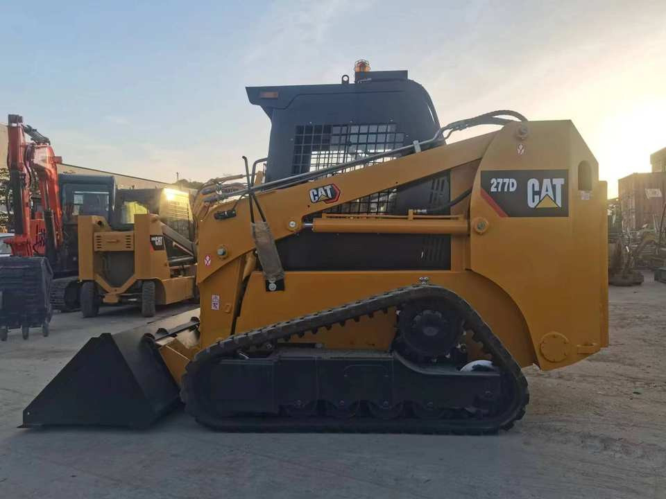 Used CAT 277D Skid Steer Loader Construction Machinery Caterpillar Skid Steer Loader - Minicargadora: foto 3 Used CAT 277D Skid Steer Loader Construction Machinery Caterpillar Skid Steer Loader - Minicargadora: foto 3