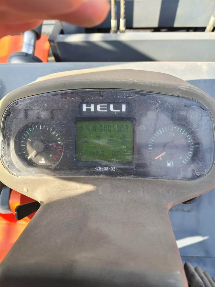 Used Heli 7-Ton Forklift with 4.5m Mast Height - Carretilla elevadora: foto 5 Used Heli 7-Ton Forklift with 4.5m Mast Height - Carretilla elevadora: foto 5