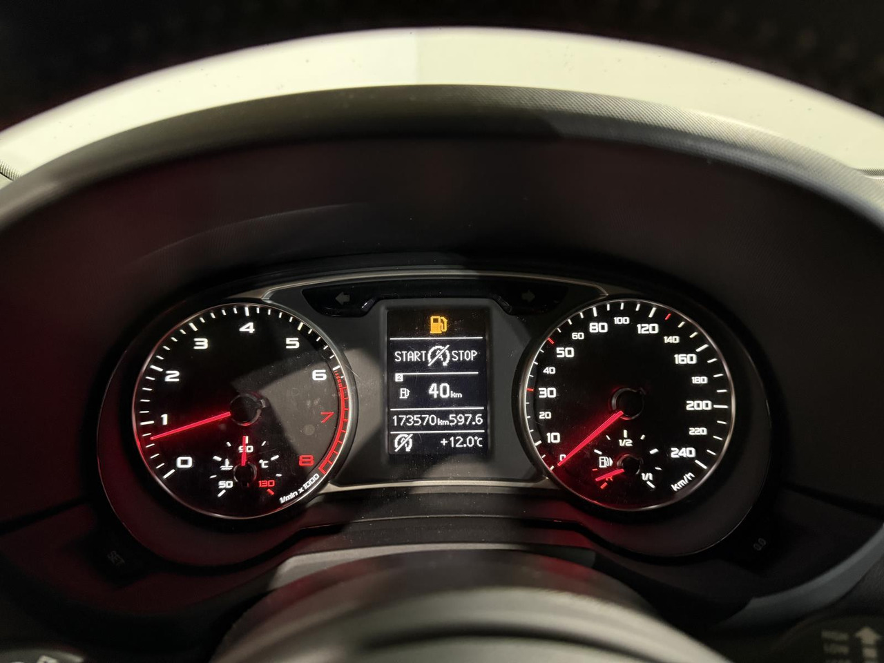 Audi | A1 | 1.2 TFSI Ambition Pro Line | 2011 | 173.570 km | 38PBP4 | Logisch - Hatchback: foto 5 Audi | A1 | 1.2 TFSI Ambition Pro Line | 2011 | 173.570 km | 38PBP4 | Logisch - Hatchback: foto 5