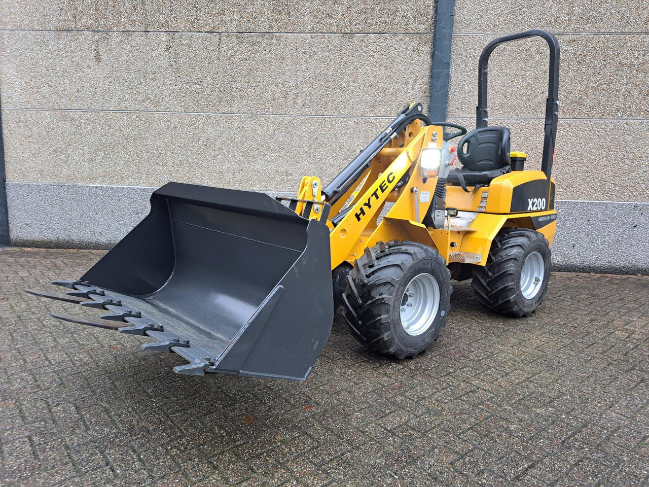 Hytec X200 Wiellader (Nieuw, 2024) - Cargadora de ruedas: foto 1 Hytec X200 Wiellader (Nieuw, 2024) - Cargadora de ruedas: foto 1