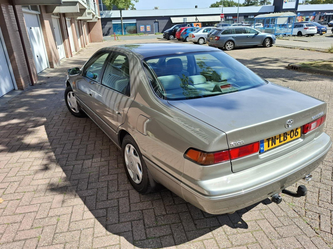 Toyota | Camry | 2.2i GL | 1998 | 122.000 km | TNLB06 | Logisch - Sedan: foto 5 Toyota | Camry | 2.2i GL | 1998 | 122.000 km | TNLB06 | Logisch - Sedan: foto 5