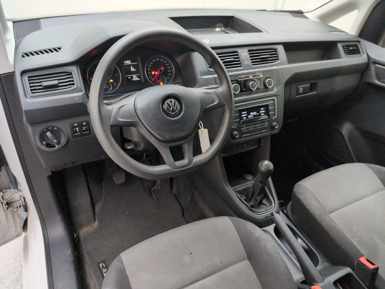 Volkswagen Caddy 2.0 TDI L1H1 BMT Trendline | 2020 | 119.590 km | VFK81P | NAP: Logisch - Furgoneta pequeña: foto 5 Volkswagen Caddy 2.0 TDI L1H1 BMT Trendline | 2020 | 119.590 km | VFK81P | NAP: Logisch - Furgoneta pequeña: foto 5