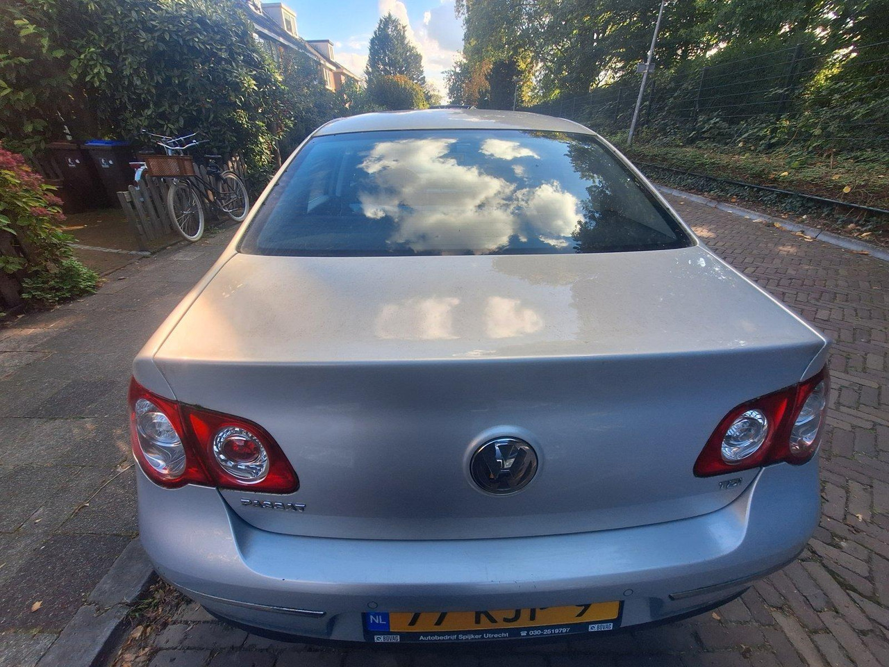 Volkswagen | Passat | 1.9 TDI Comfortline | 2010 | 314.746 km | 77KJP9 | Logisch - Sedan: foto 3 Volkswagen | Passat | 1.9 TDI Comfortline | 2010 | 314.746 km | 77KJP9 | Logisch - Sedan: foto 3