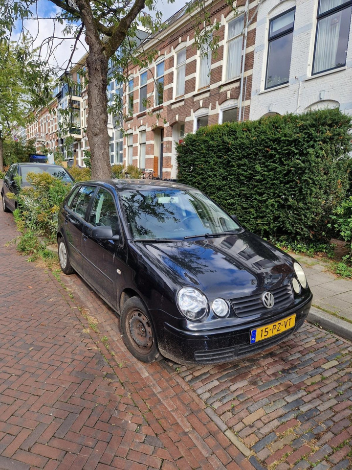 Volkswagen | Polo | 1.4-16V Athene | 2005 | 273.176 km | 15PZVT | Logisch - Hatchback: foto 2 Volkswagen | Polo | 1.4-16V Athene | 2005 | 273.176 km | 15PZVT | Logisch - Hatchback: foto 2