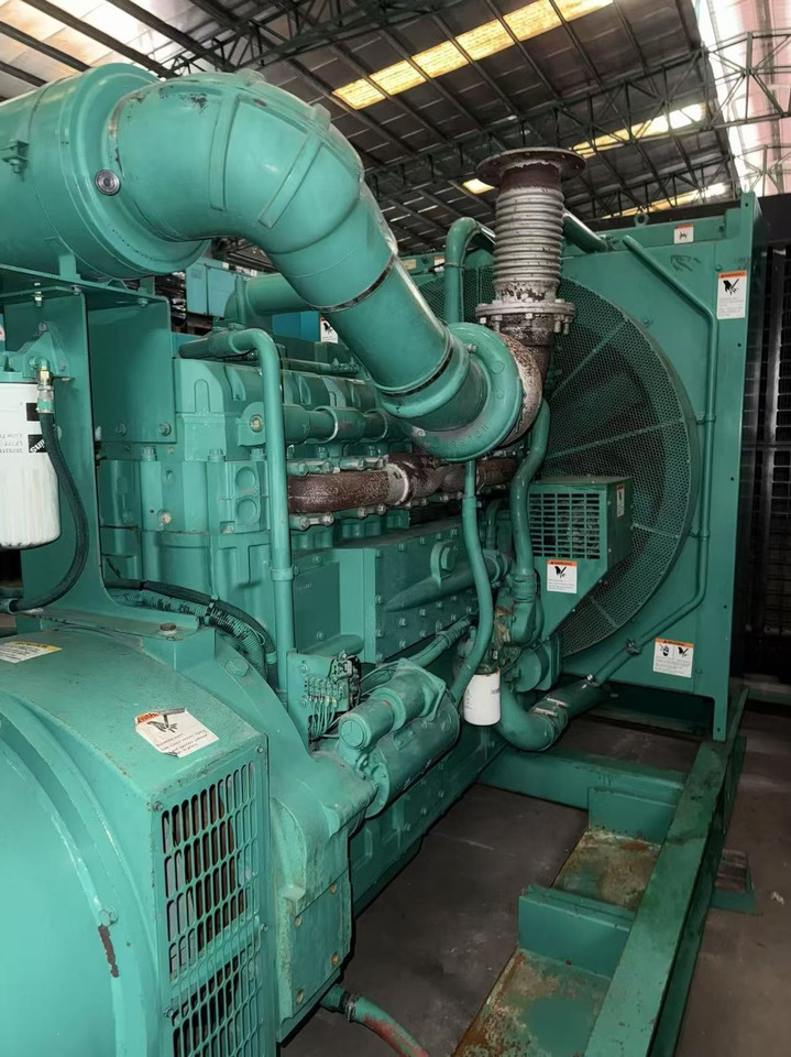 CUMMINS NTA855-G4 - Generador industriale: foto 3 CUMMINS NTA855-G4 - Generador industriale: foto 3