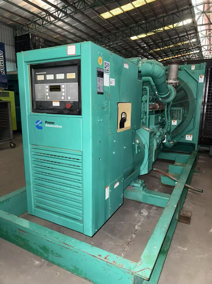 CUMMINS NTA855-G4 - Generador industriale: foto 2 CUMMINS NTA855-G4 - Generador industriale: foto 2