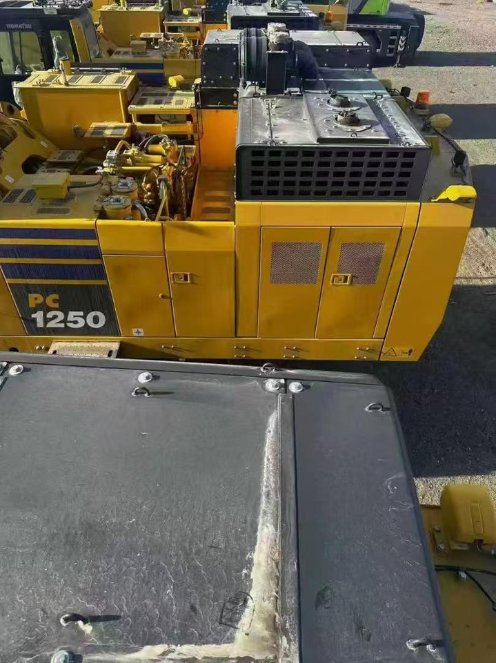 KOMATSU PC1250-11R - Excavadora de cadenas: foto 4 KOMATSU PC1250-11R - Excavadora de cadenas: foto 4