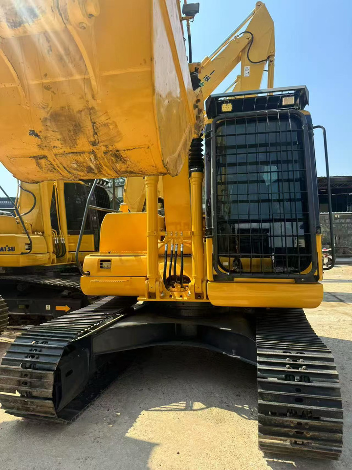 KOMATSU PC130-7 - Excavadora de cadenas: foto 3 KOMATSU PC130-7 - Excavadora de cadenas: foto 3