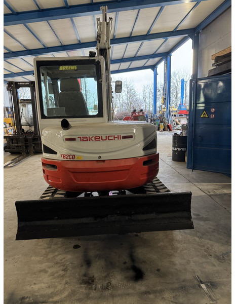 Takeuchi TB260 - Miniexcavadora: foto 2 Takeuchi TB260 - Miniexcavadora: foto 2