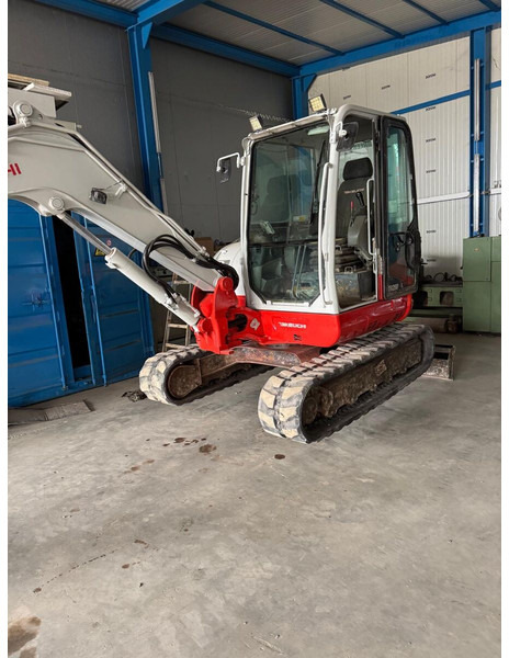 Takeuchi TB260 - Miniexcavadora: foto 1 Takeuchi TB260 - Miniexcavadora: foto 1