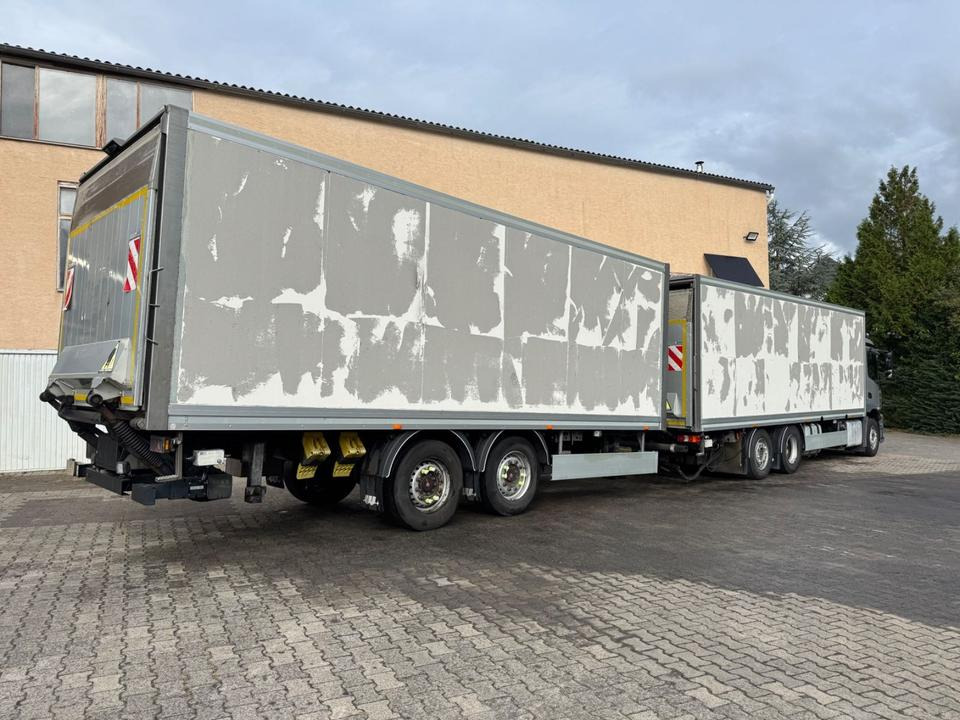 Mercedes-Benz Antos 2540/2xLBW/Kühlung-Defekt/5instock - Camión caja cerrada: foto 3 Mercedes-Benz Antos 2540/2xLBW/Kühlung-Defekt/5instock - Camión caja cerrada: foto 3