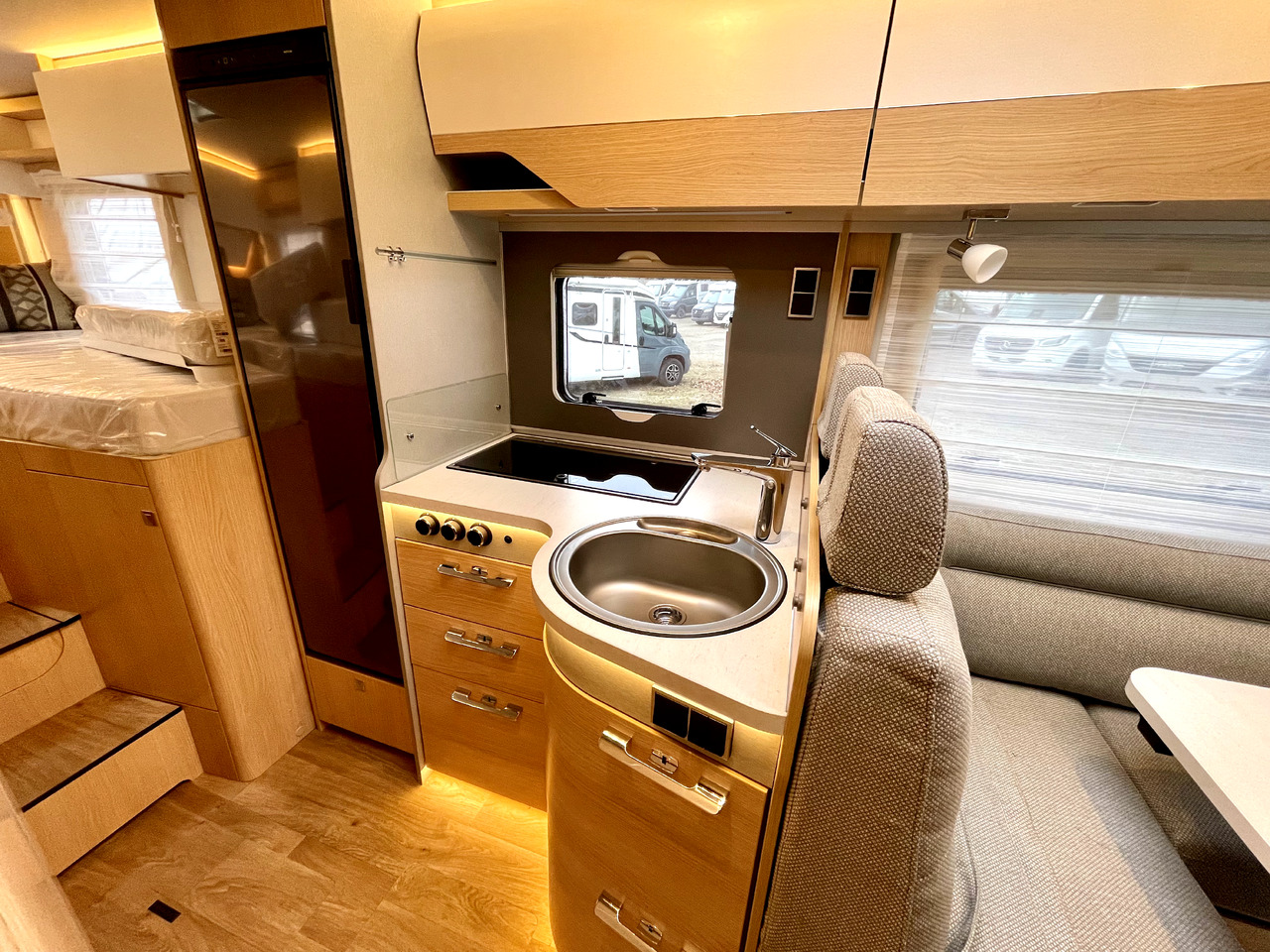 HYMER BMCI 600 - Autocaravana integral: foto 5 HYMER BMCI 600 - Autocaravana integral: foto 5