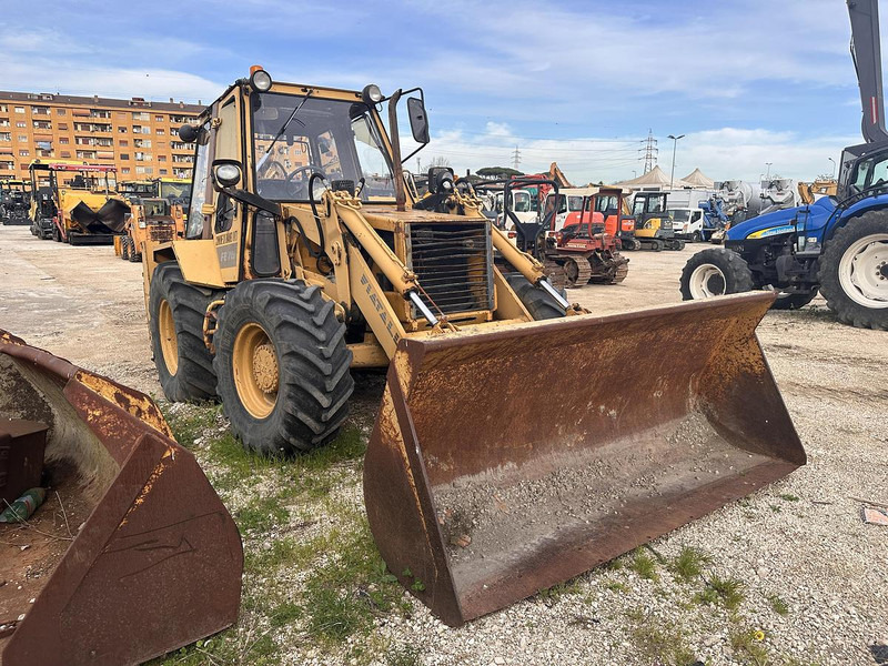 Fiat ALLIS BH4.5 - Retroexcavadora: foto 2 Fiat ALLIS BH4.5 - Retroexcavadora: foto 2