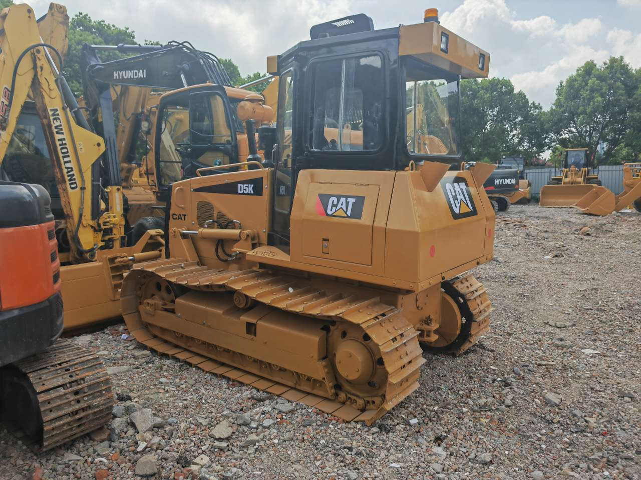 CATERPILLAR D5K - Bulldozer: foto 2 CATERPILLAR D5K - Bulldozer: foto 2