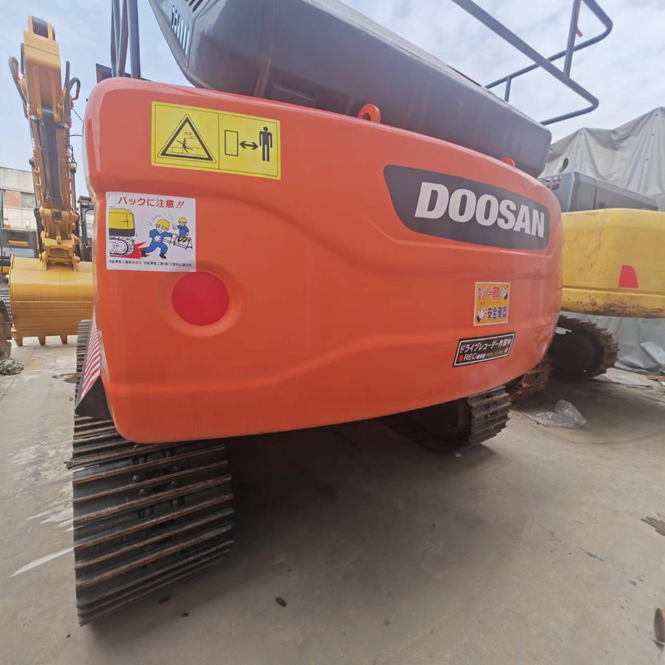 DOOSAN DX300 - Excavadora de cadenas: foto 3 DOOSAN DX300 - Excavadora de cadenas: foto 3