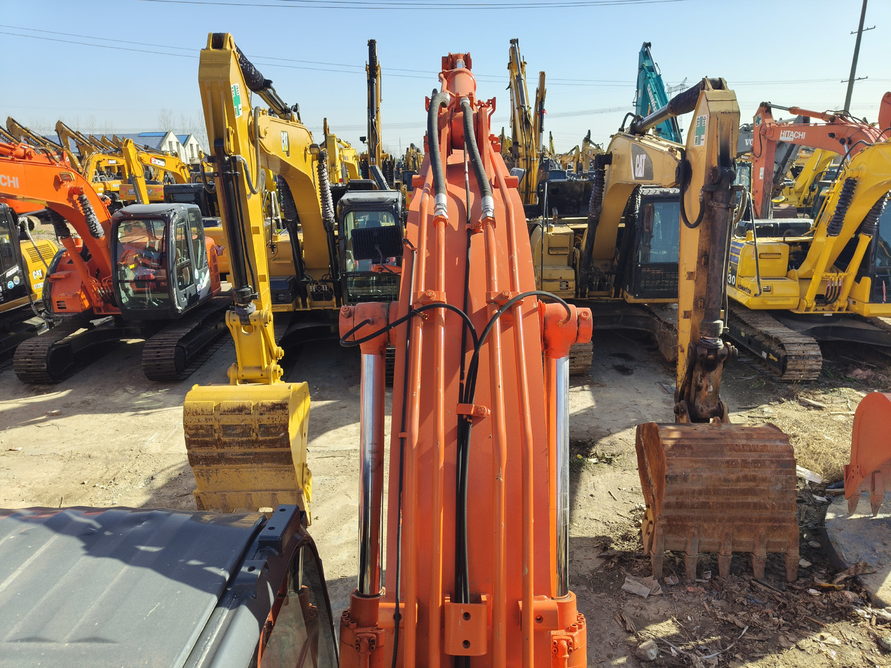 Excavadora de cadenas HITACHI ZX130H-5A: foto 9 Excavadora de cadenas HITACHI ZX130H-5A: foto 9